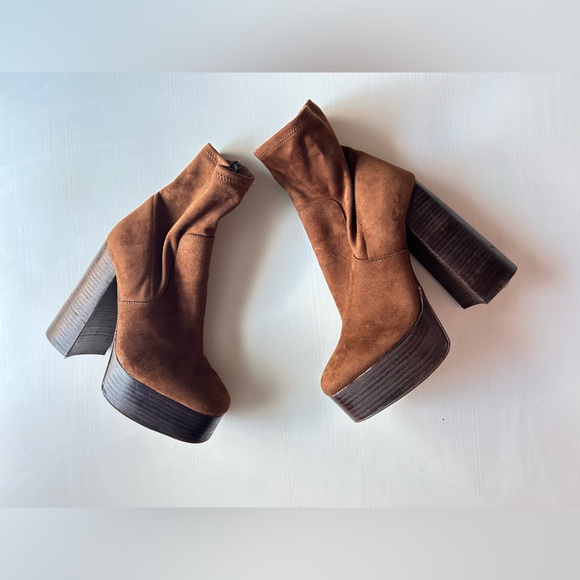 Steve Madden Hoopla Platform Zip Up Boots size 9 - Picture 3 of 8